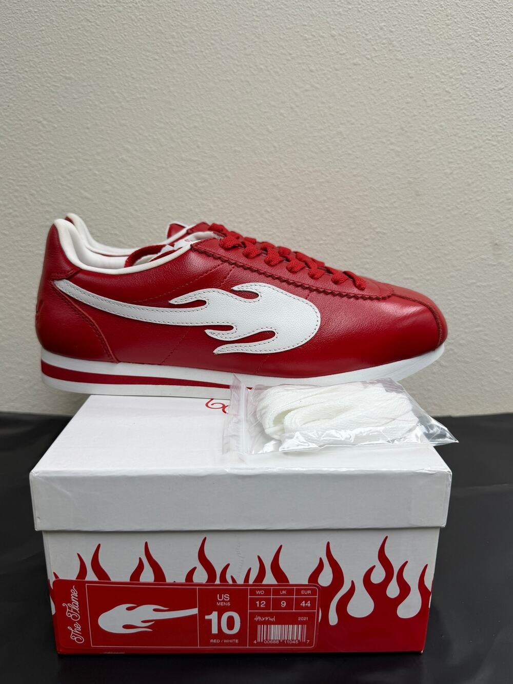 4Hunnid The Block Runner Red White Men’s Size 10 New